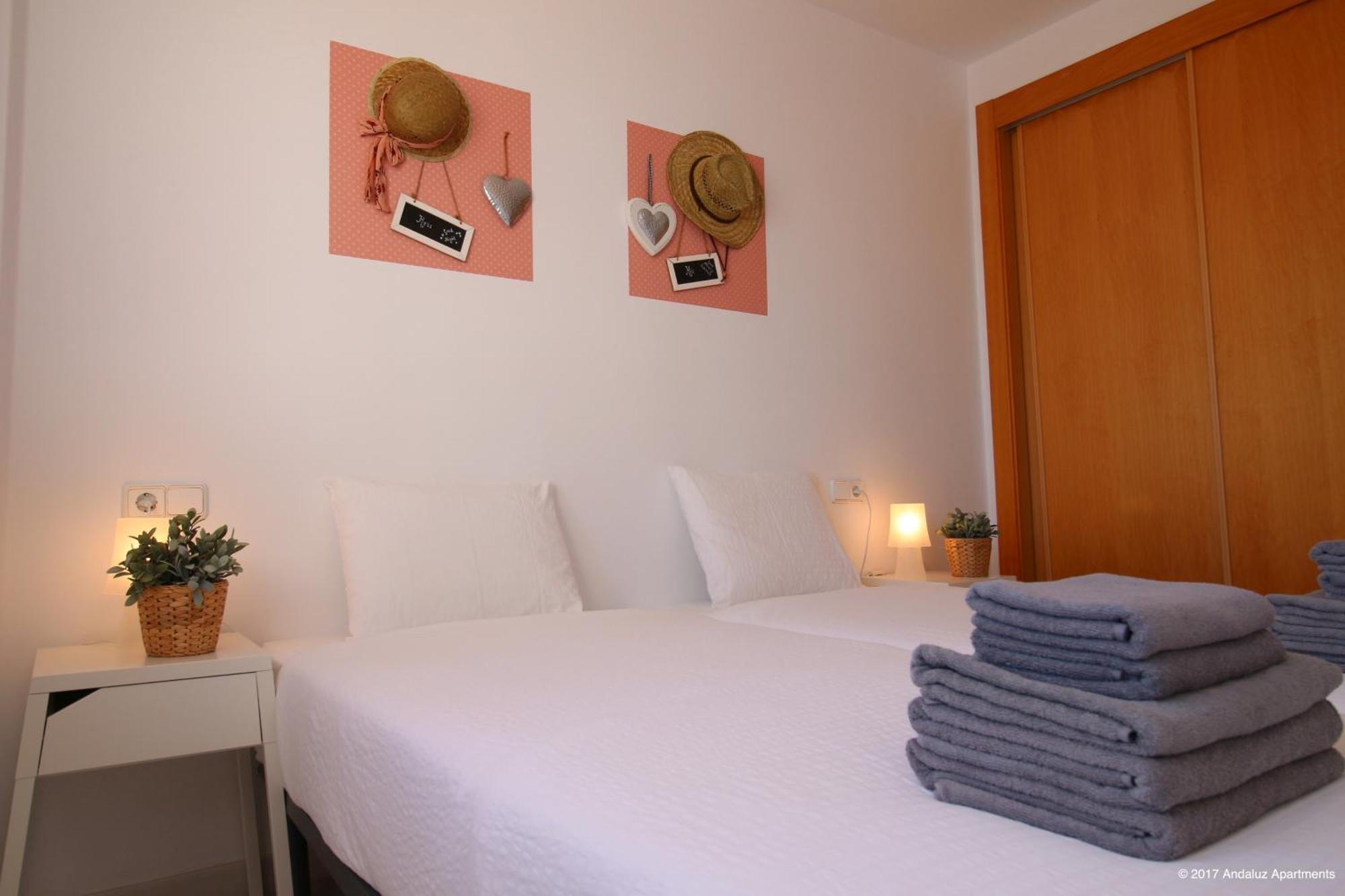 Andaluz Apartments Mar De 네르하 외부 사진